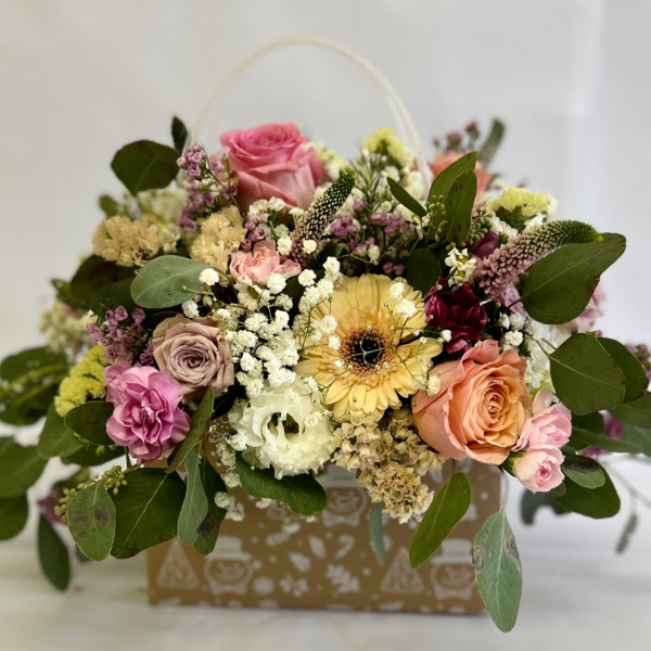 Aranžování květin do nádoby